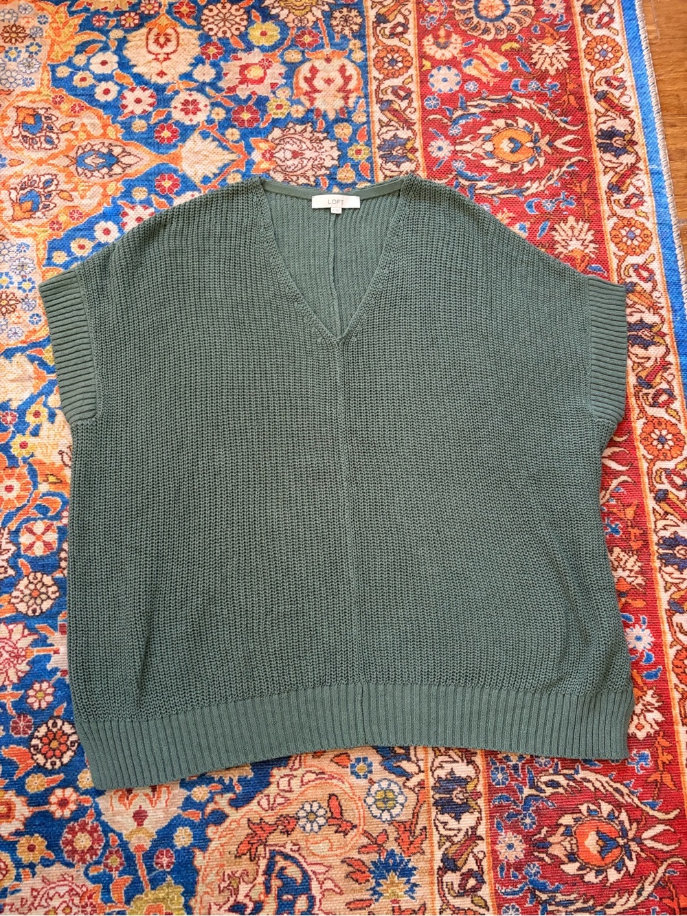 LOFT women’s V-Neck Knit sweater in sage